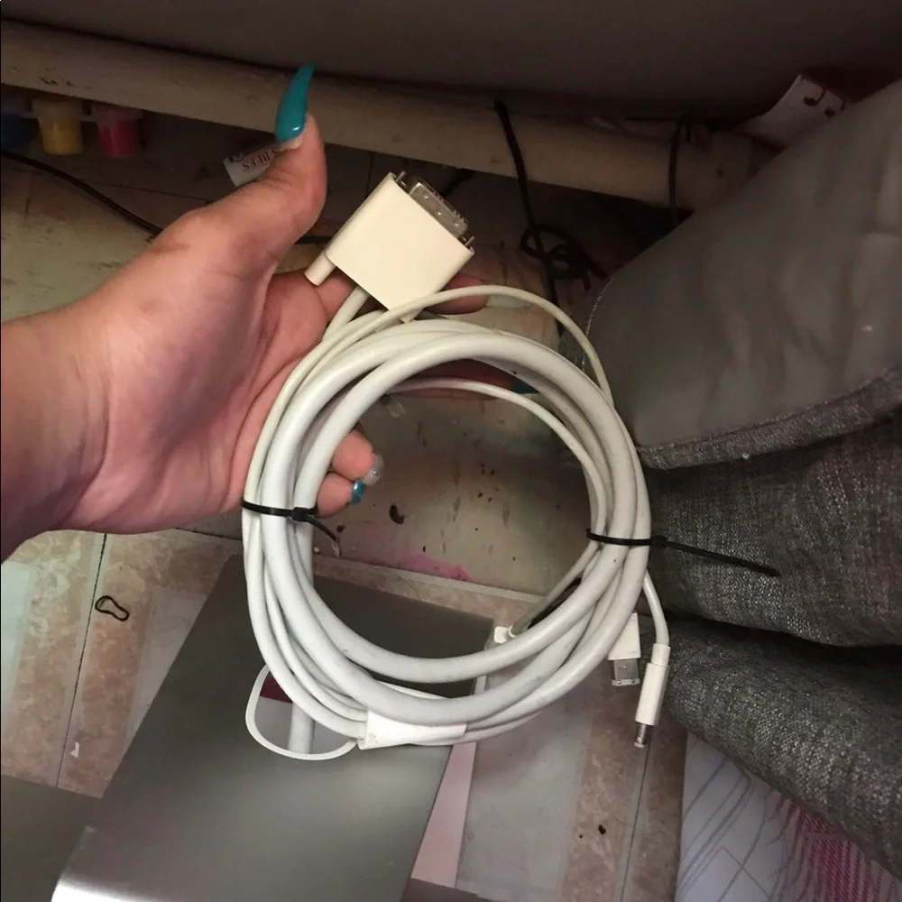 Apple monitor